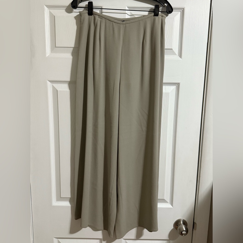 Eileen Fisher Stone Wide Ankle Pants - Medium - NWT
